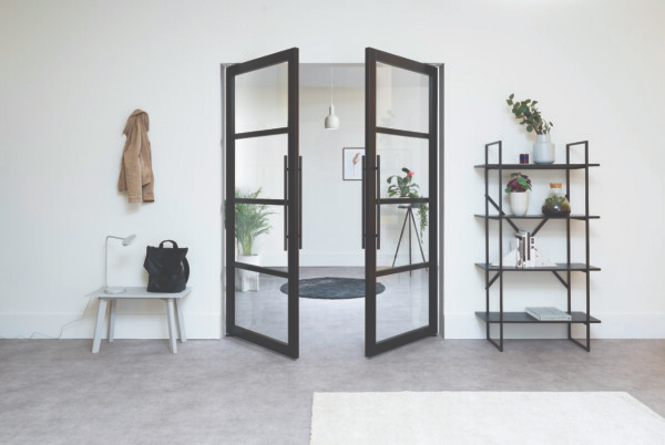 openslaande zwarte staal look binnendeuren