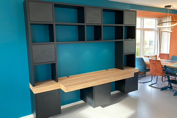 Boekenbureaukast