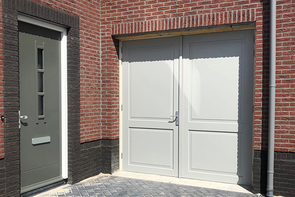 Houten garagedeur Weekamp