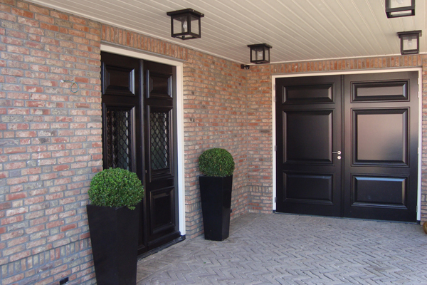 Houten garagedeur Weekamp
