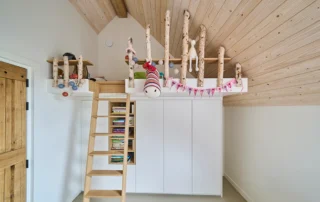 Opbergruimte kleine slaapkamer